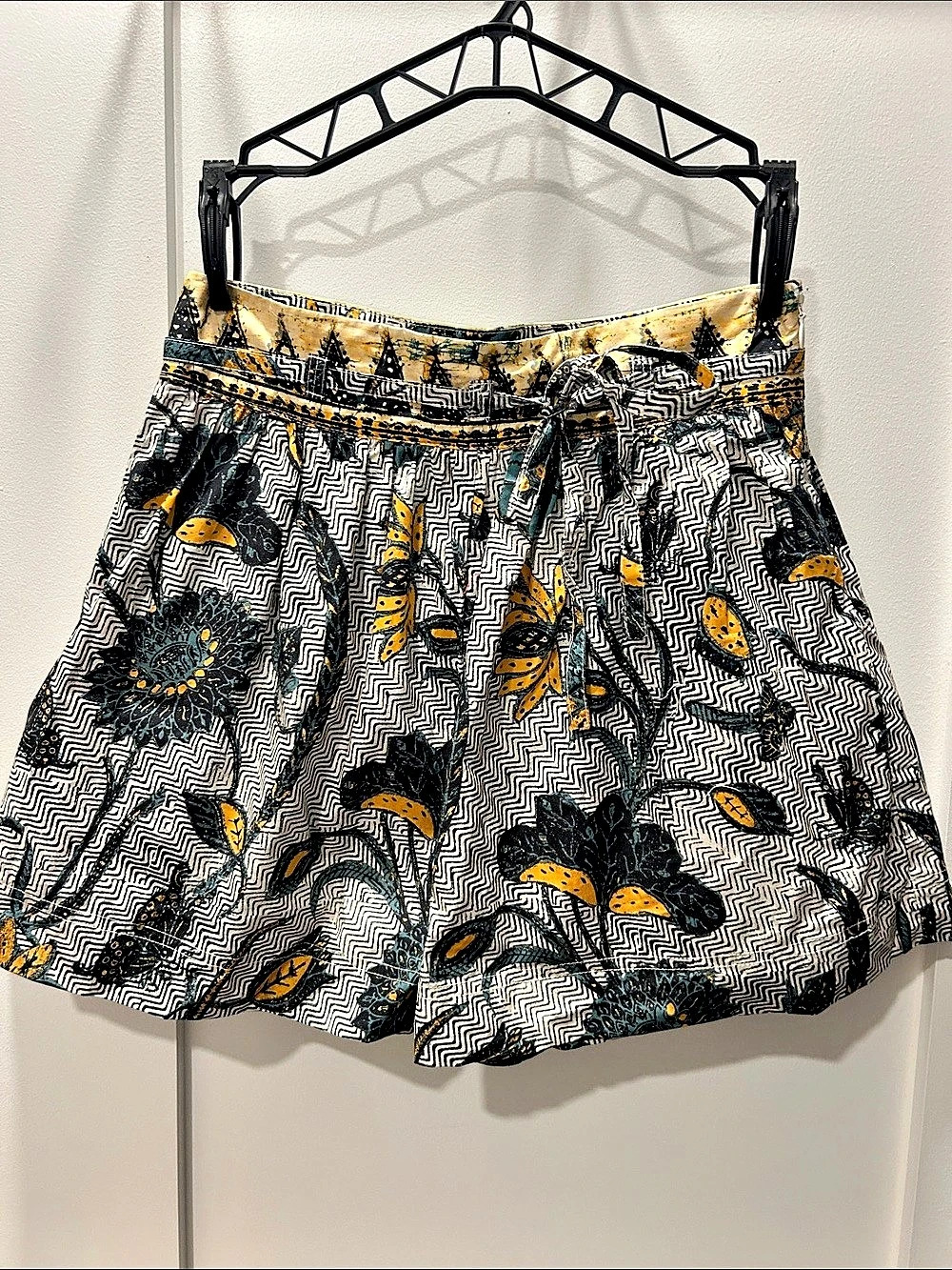 Ulla Johnson Spring Summer 2022 Printed Cotton High Waist Shorts Size 0 Like New